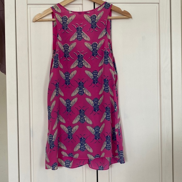 Anthropologie✨ ‘Liefnotes’ Silk Bee Print Tank Top - Picture 6 of 9